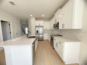 15236 Tribute Ovation Wy in Winter Garden, FL - Building Photo - Building Photo