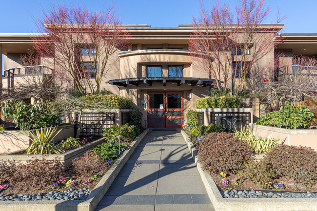 Waters Edge in Kirkland, WA - Foto de edificio - Building Photo