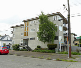 Scandia House in Seattle, WA - Building Photo - Building Photo