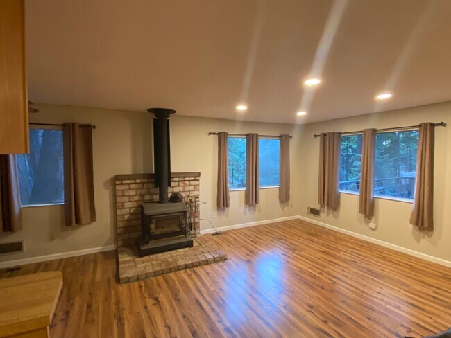 2015 El Dorado Dr, Unit 2015 in Arnold, CA - Foto de edificio - Building Photo