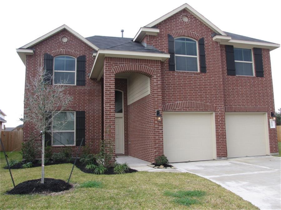 1810 Dover Heights Ln in Fresno, TX - Building Photo