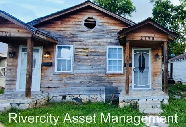 property at 2198 Lyon Ave