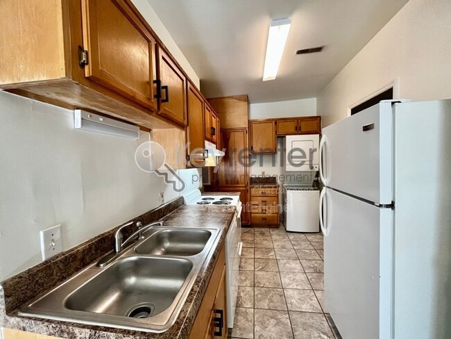 77 E 17th St in Chattanooga, TN - Building Photo - Building Photo