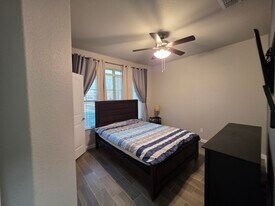 9136 Grovehurst Rd in Fort Worth, TX - Building Photo