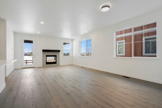 2016 Moon Rise Dr in Windsor, CO - Building Photo - Building Photo