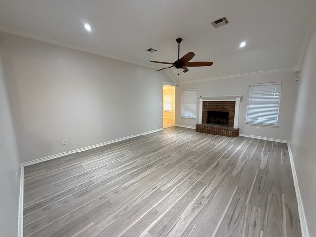 426 Armstrong Dr in Belton, TX - Building Photo - Building Photo