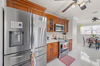 22731 SW 55th Way in Boca Raton, FL - Building Photo - Building Photo