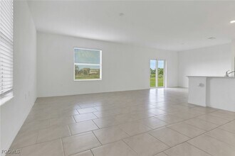 20360 Caroline Crk Pl in Lehigh Acres, FL - Building Photo - Building Photo