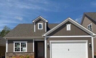 4535 Stellata Loop in Lake Norman of Catawba, NC - Building Photo