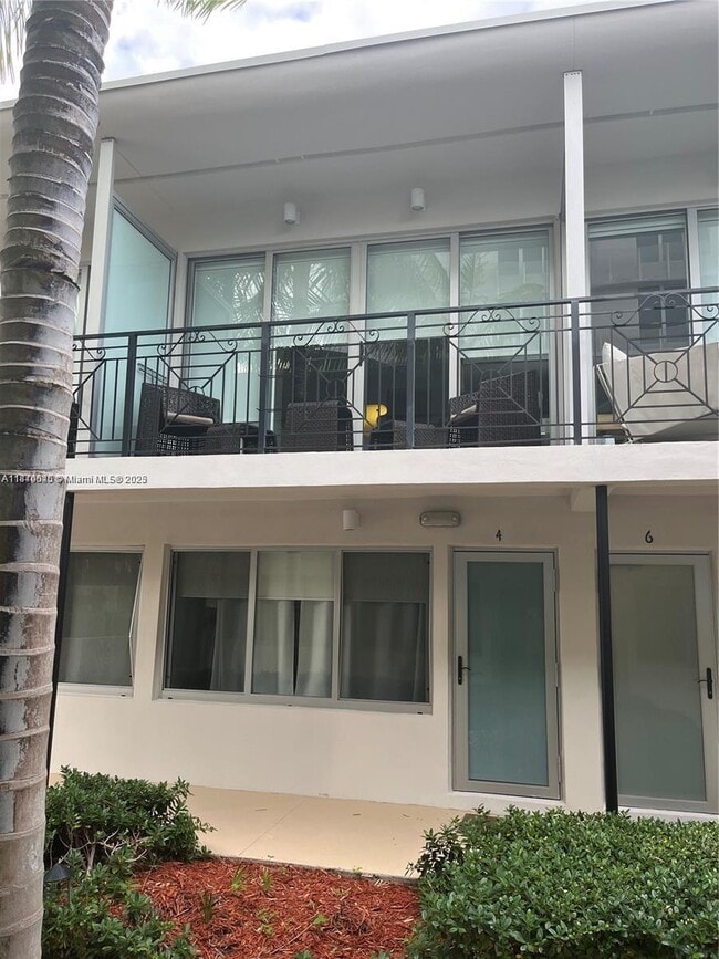 2130 Park Ave in Miami Beach, FL - Building Photo - Building Photo