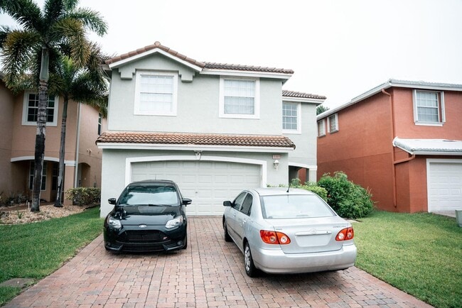 3381 Turtle Cove