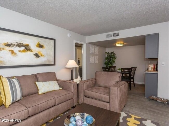 9415 N 99th Ave, Unit 1 in Peoria, AZ - Building Photo - Building Photo
