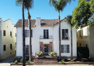 409 N Genesee Ave in Los Angeles, CA - Building Photo - Building Photo