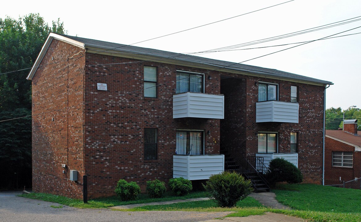 24 N Pettigrew St in Raleigh, NC - Foto de edificio