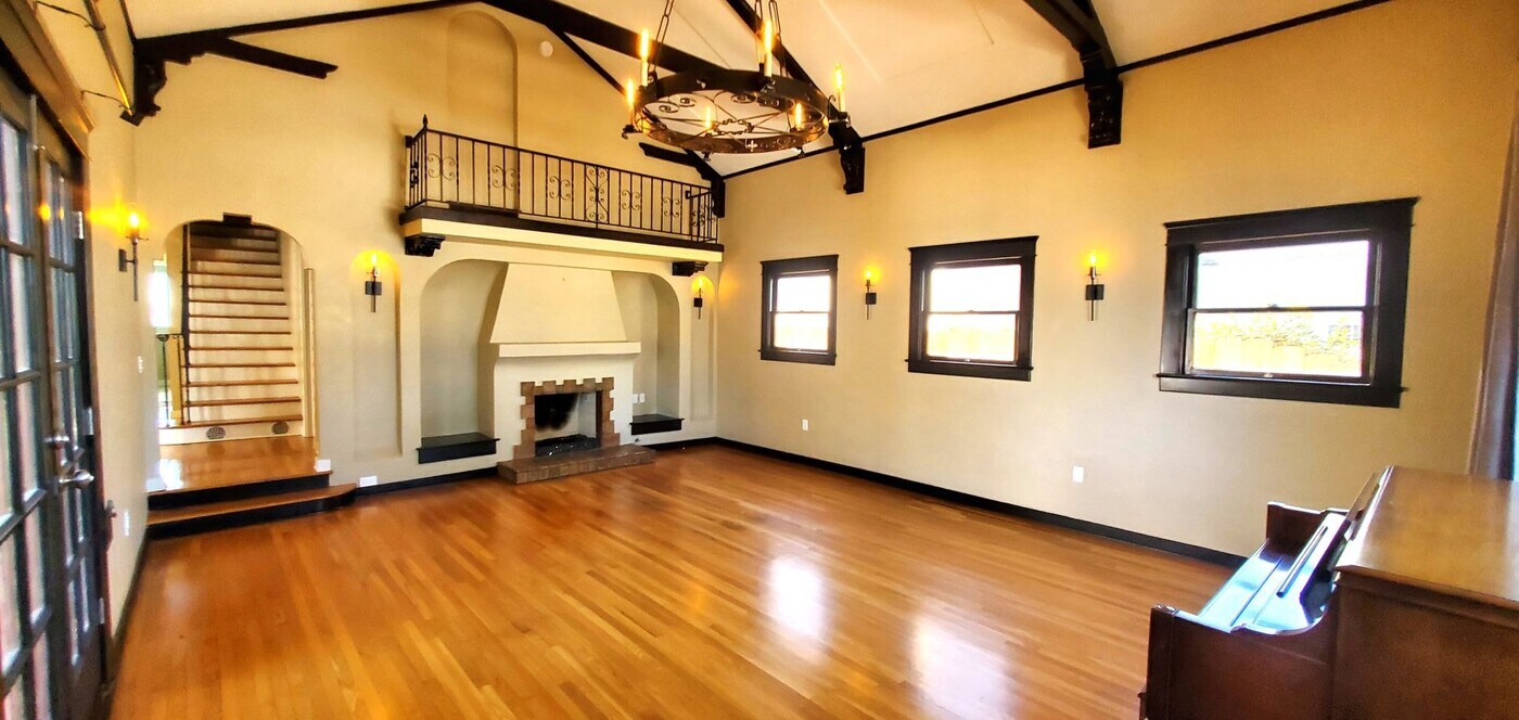 2825 33rd St in San Diego, CA - Building Photo