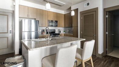 14805 Grisby Rd, Unit 273 in Houston, TX - Building Photo - Building Photo