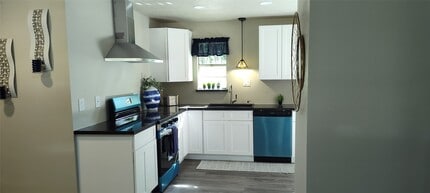 143 Sharon Ln in Livingston, TX - Building Photo - Building Photo