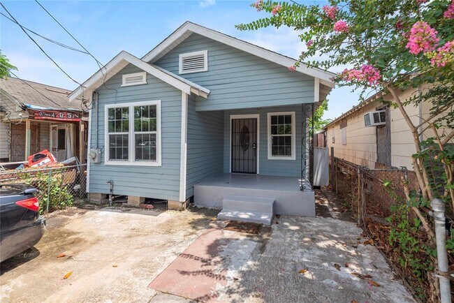property at 7039 Avenue L
