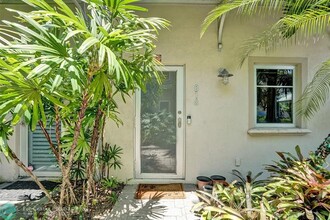 816 SW 4th Ave in Fort Lauderdale, FL - Building Photo - Building Photo