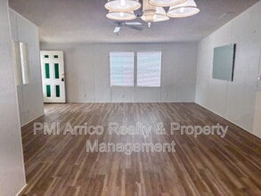 3510 Petticoat Jct in Valrico, FL - Building Photo - Building Photo