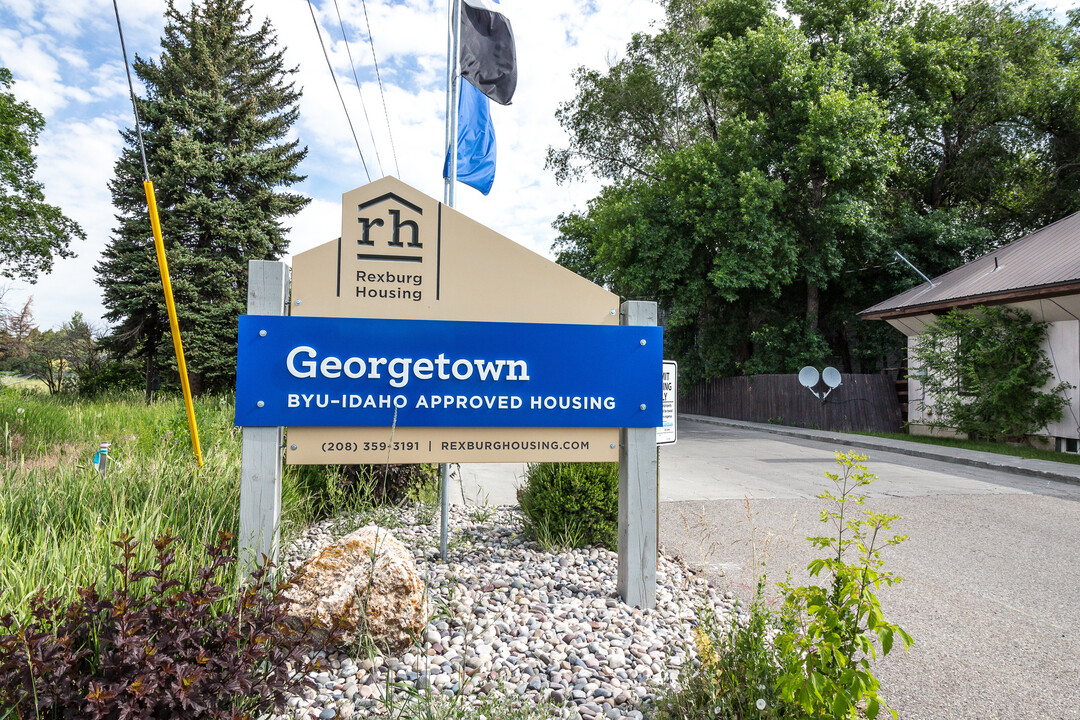 Georgetown Apartments in Rexburg, ID - Building Photo