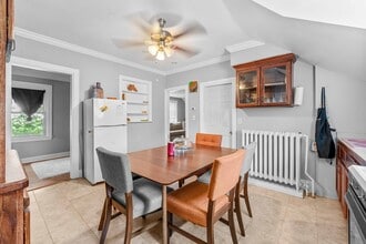 49 Parker St, Unit 2 in New Bedford, MA - Building Photo - Building Photo