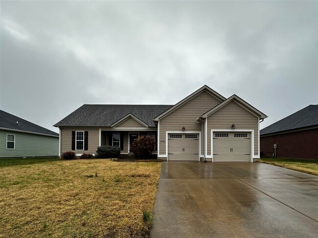 2922 Gunsmoke Trail Way in Bowling Green, KY - Building Photo - Building Photo