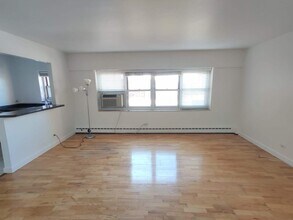 4950 N Marine Dr in Chicago, IL - Building Photo - Building Photo