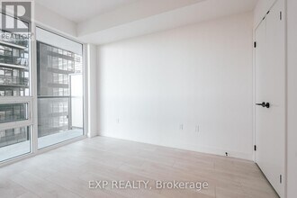 117 Broadway Ave in Toronto, ON - Building Photo - Building Photo