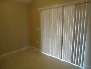 30541 Double Dr in Wesley Chapel, FL - Building Photo - Building Photo