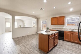 2518 Montana Blue Dr in Spring, TX - Building Photo - Building Photo