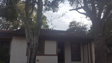 2170 Bancroft Plz, Unit D in Palm Harbor, FL - Building Photo - Building Photo