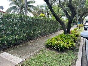 2024 Taylor St, Unit 2024 Taylor street in Hollywood, FL - Foto de edificio - Building Photo