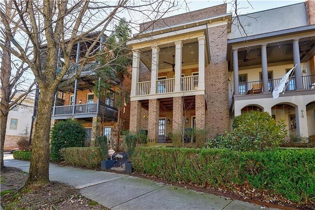 property at 921 Faith Ave SE