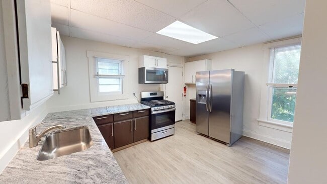 46 W Blake Ave in Columbus, OH - Building Photo - Building Photo