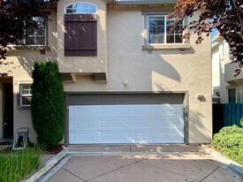 4556 Cheeney St in Santa Clara, CA - Building Photo