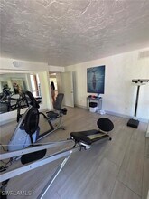 160 Turtle Lake Ct in Naples, FL - Building Photo - Building Photo