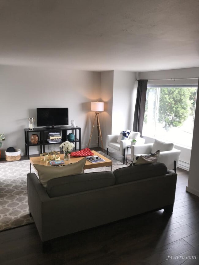 89 Roosevelt Way in San Francisco, CA - Building Photo - Building Photo