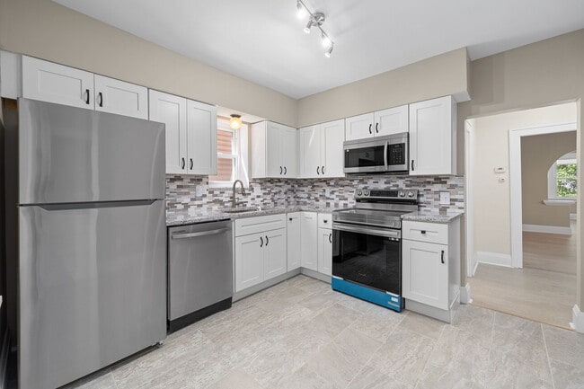 5206 Nagel Ave, Unit 1F, Unit 1F