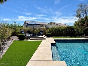 10171 Bentley Oaks Ave in Las Vegas, NV - Building Photo - Building Photo