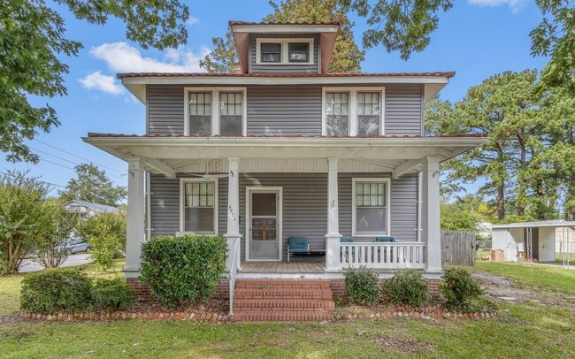 property at 4522 Columbia St