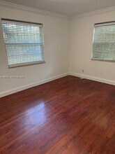 3191 Day Ave in Miami, FL - Building Photo - Building Photo