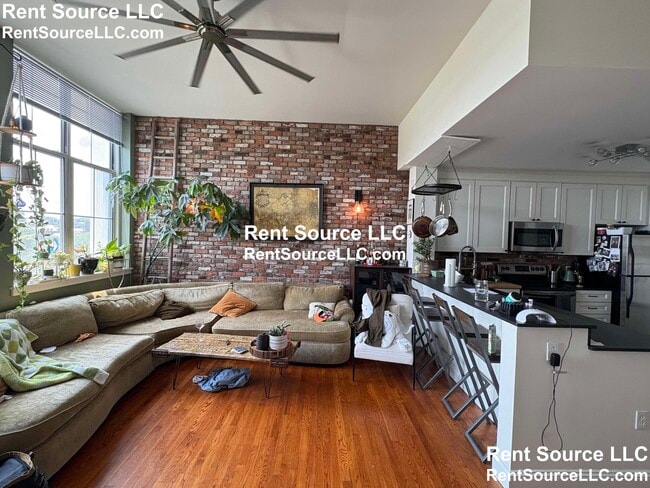 240 Heath St in Boston, MA - Building Photo - Building Photo