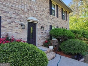 2220 Sunny Hill Rd in Lawrenceville, GA - Building Photo - Building Photo