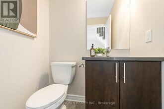 172 Larimar Cir in Ottawa, ON - Building Photo - Building Photo