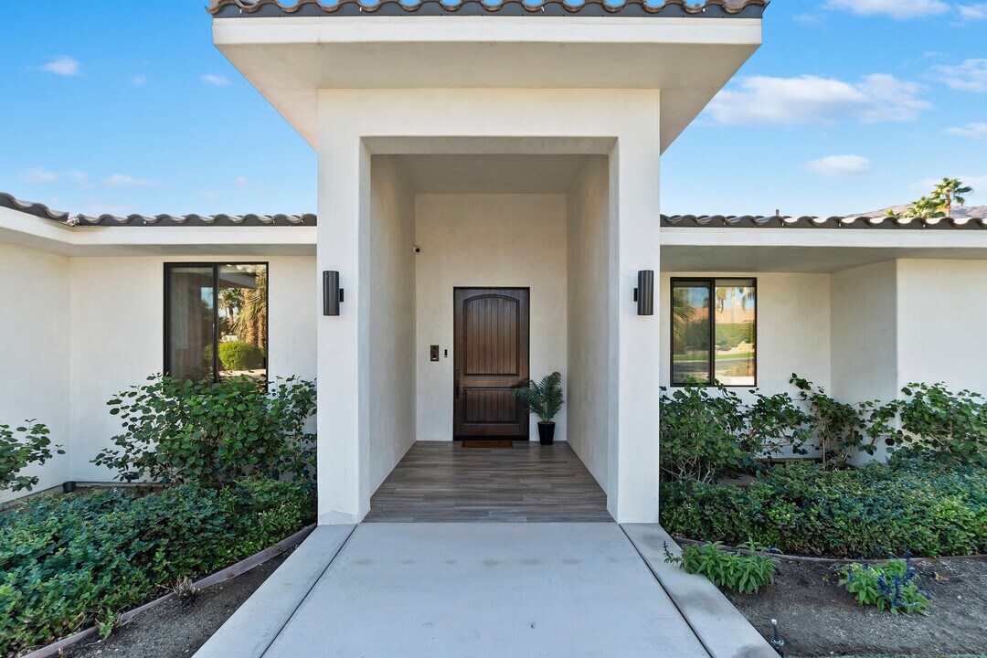 72239 Desert Dr in Rancho Mirage, CA - Building Photo