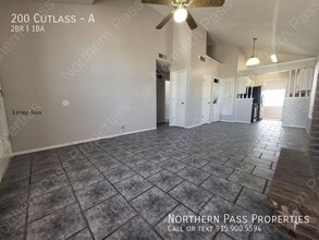 200 Cutlass Dr-Unit -A in El Paso, TX - Building Photo - Building Photo