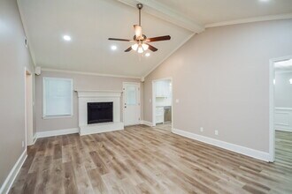 1407 Hillside Pl SE in Conyers, GA - Foto de edificio - Building Photo