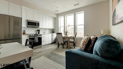 2005 11th St NW, Unit 507 in Washington, DC - Building Photo - Building Photo