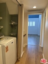 557 E Verdugo Ave in Burbank, CA - Building Photo - Building Photo